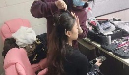 娱乐公司吃瓜现场视频,一场“吃瓜”现场的幕后真相